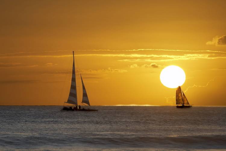 Sunset Sailboat Cruise